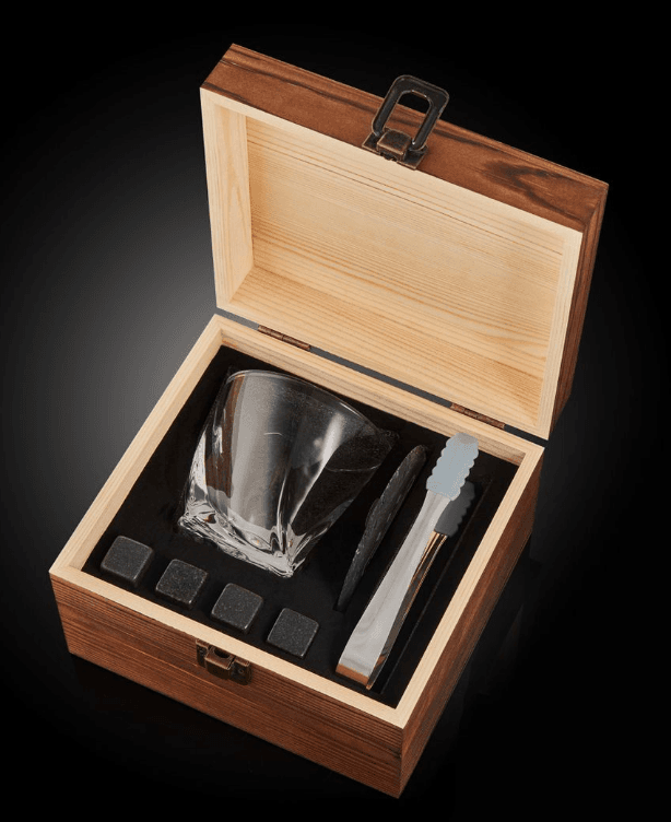 Savant Whisky Set - box.png