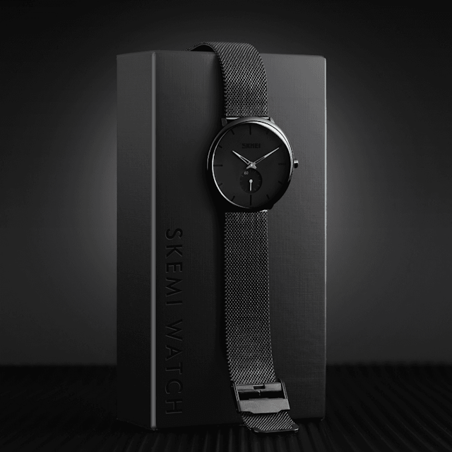 Mesh Steel Quartz Watch Model 9185 - box.png